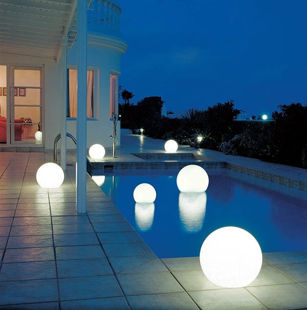 Weerbestendig Bolvormig LED Tuinlicht met 16 Kleuren en Afstandsbediening - Perfect voor Tuin, Veranda & Feest