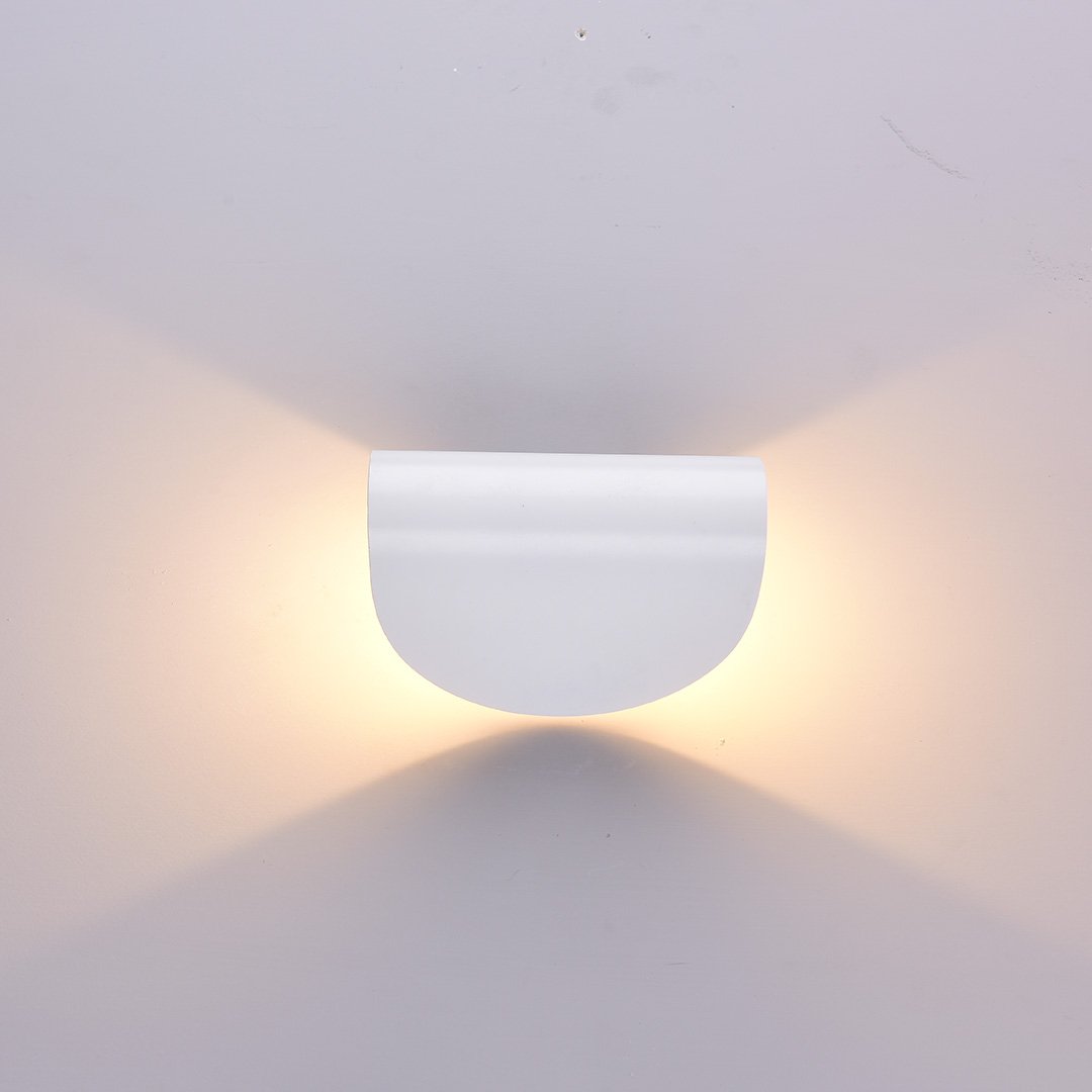 Moderne Draaibare LED Wandlamp - Energiezuinige Verlichting voor Binnen en Buiten