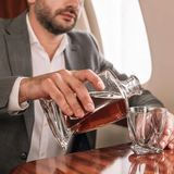 Luxe Whiskey Karaaf Set - Premium Glazen en Whiskeystenen voor een Elegante Drinkervaring