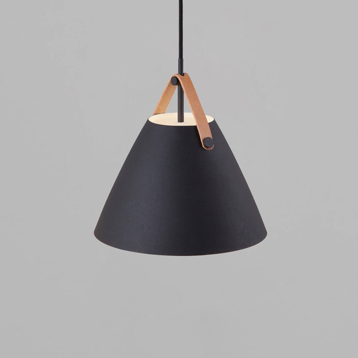 Industriële Hanglamp met Lederen Strap