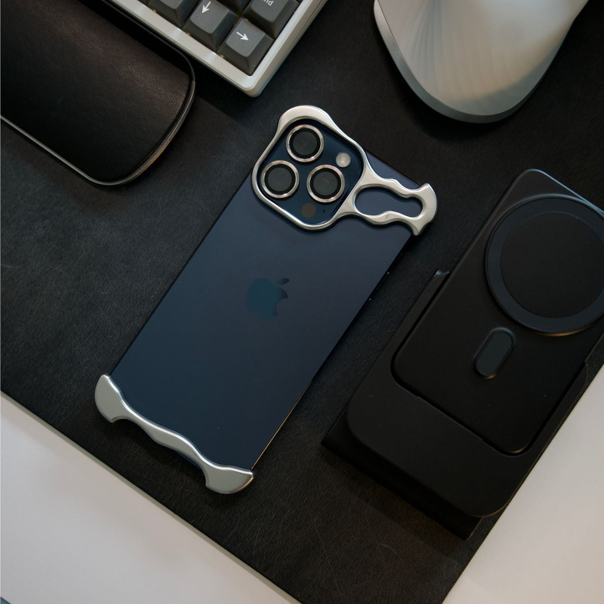 Ultra-Dunne Premium iPhone Hoes - Onzichtbare Bescherming tegen Krassen en Stoten