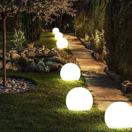 Weerbestendig Bolvormig LED Tuinlicht met 16 Kleuren en Afstandsbediening - Perfect voor Tuin, Veranda & Feest