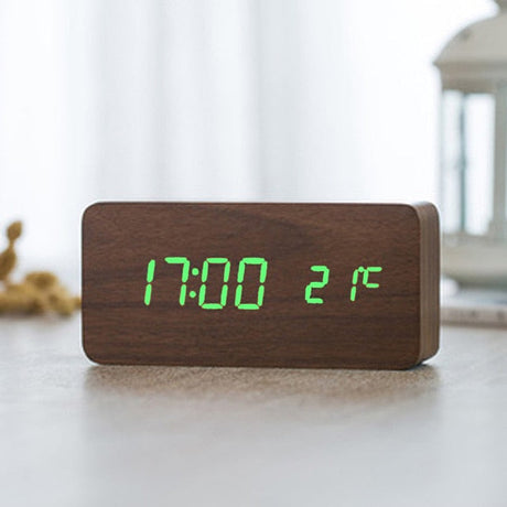 Nordic Digitale LED Wekker met Spraakbesturing | Modern Design en Handsfree Bediening