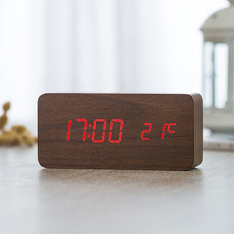 Nordic Digitale LED Wekker met Spraakbesturing | Modern Design en Handsfree Bediening