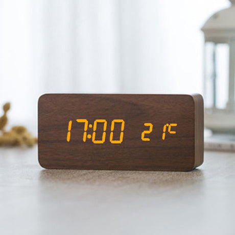 Nordic Digitale LED Wekker met Spraakbesturing | Modern Design en Handsfree Bediening