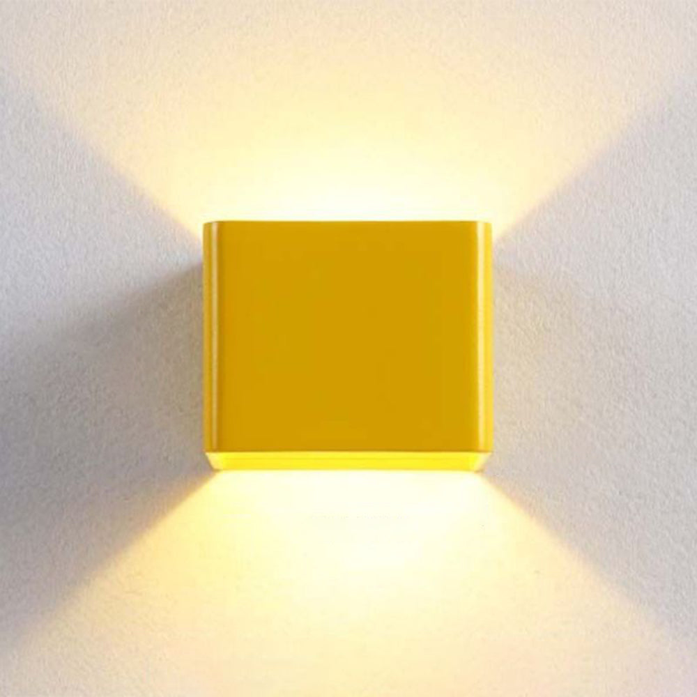 LumiBox - Vierkante LED Wandlamp | Modern Design in Zwart, Wit en Groen voor Slaapkamer en Woonkamer